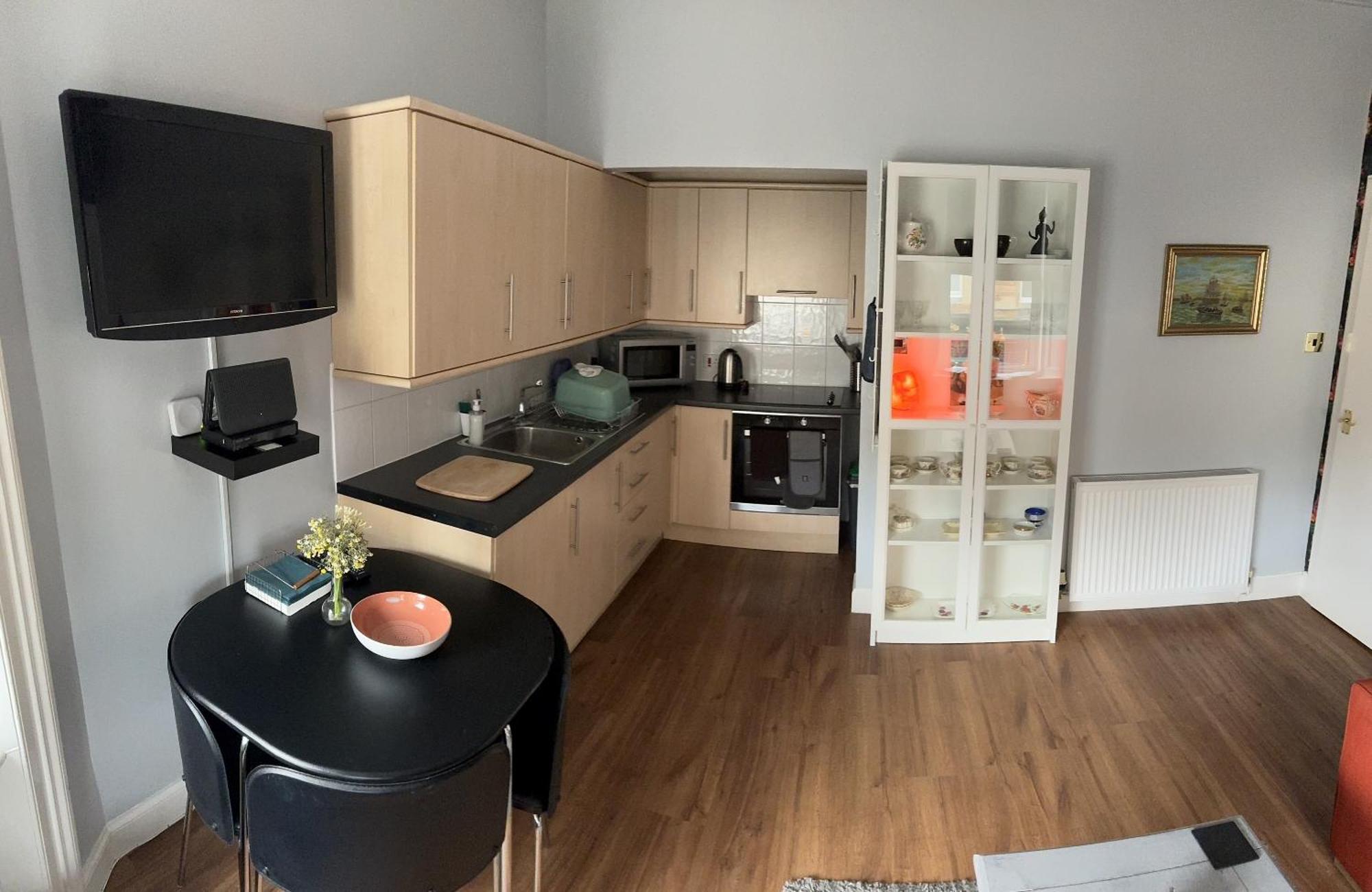 Edinburgh Two Bedroom Apartment With Free Side Street Parking 24 Hours المظهر الخارجي الصورة