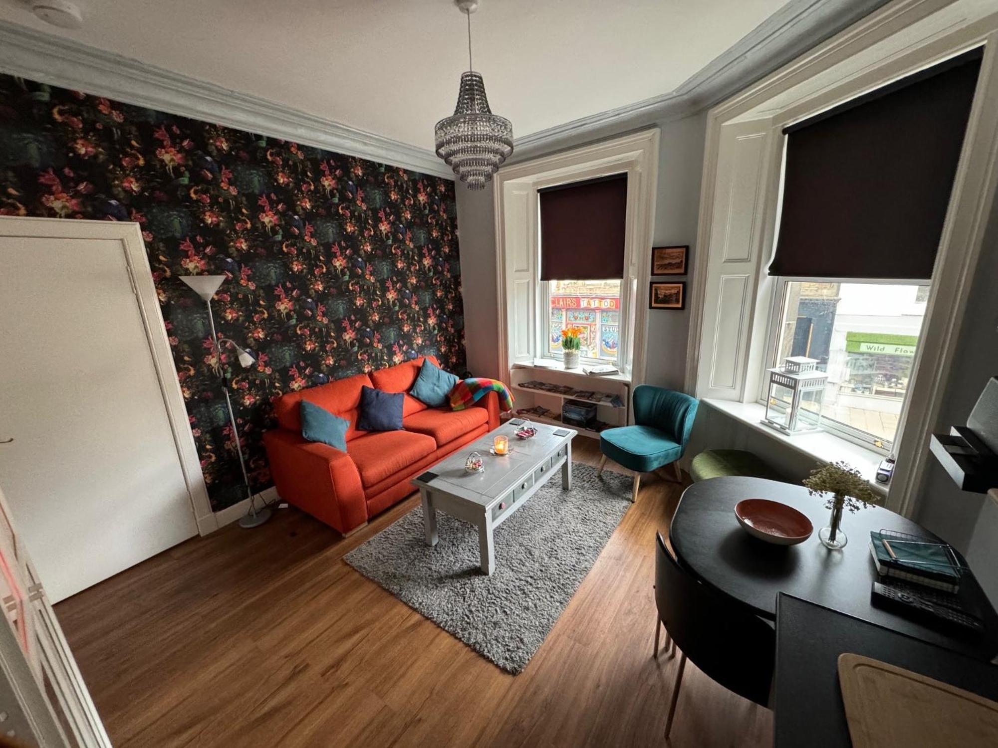 Edinburgh Two Bedroom Apartment With Free Side Street Parking 24 Hours المظهر الخارجي الصورة