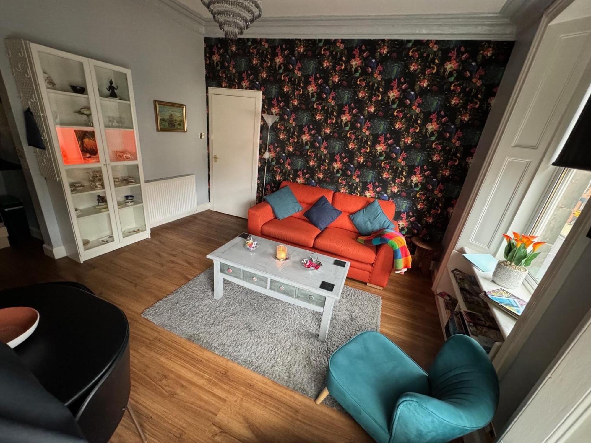 Edinburgh Two Bedroom Apartment With Free Side Street Parking 24 Hours المظهر الخارجي الصورة